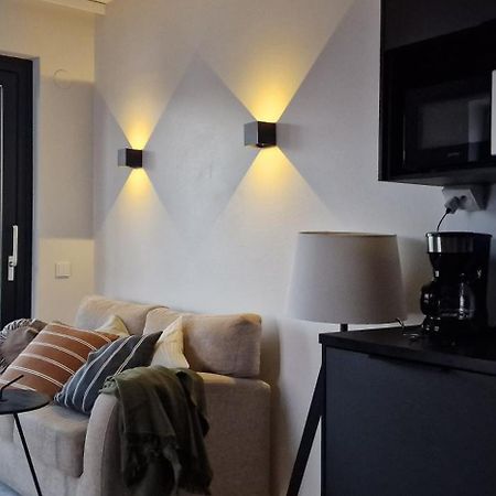 Modern Apartment Near Tampereen Messukeskus, With Own Private And Free Parking Екстериор снимка