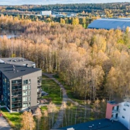 Modern Apartment Near Tampereen Messukeskus, With Own Private And Free Parking Екстериор снимка
