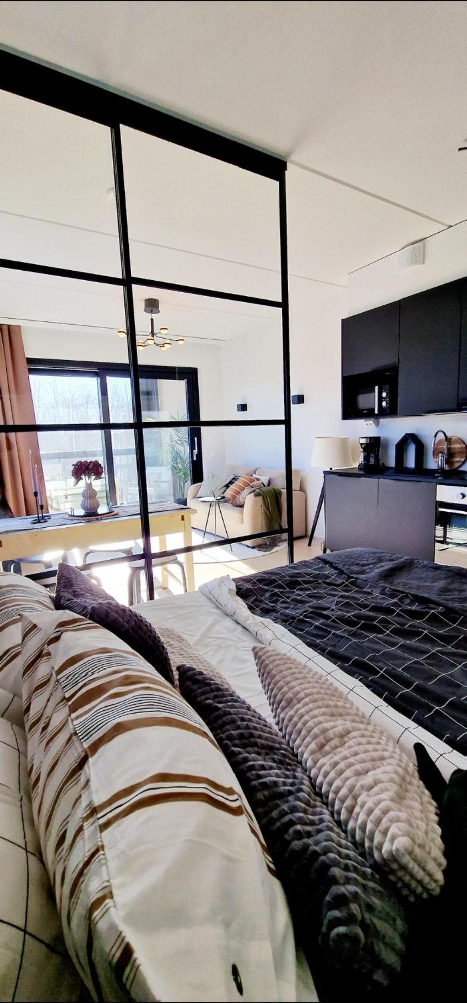 Modern Apartment Near Tampereen Messukeskus, With Own Private And Free Parking Екстериор снимка