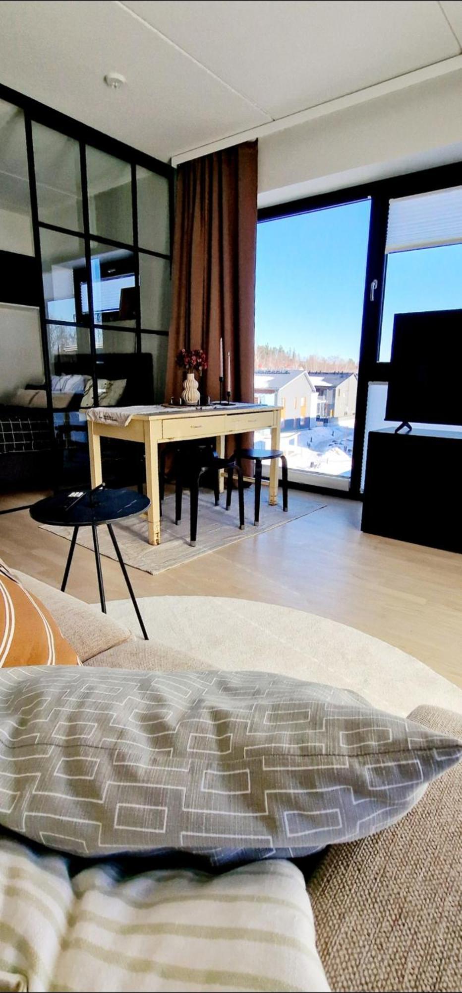 Modern Apartment Near Tampereen Messukeskus, With Own Private And Free Parking Екстериор снимка